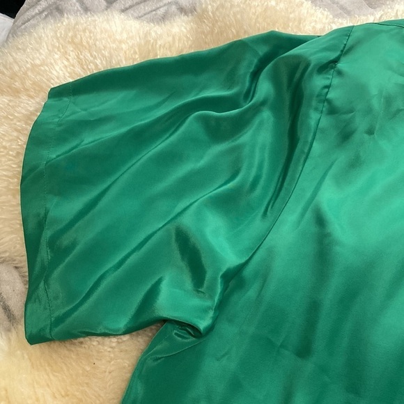 Green blouse with keyhole neckline size 32 - Picture 5 of 9